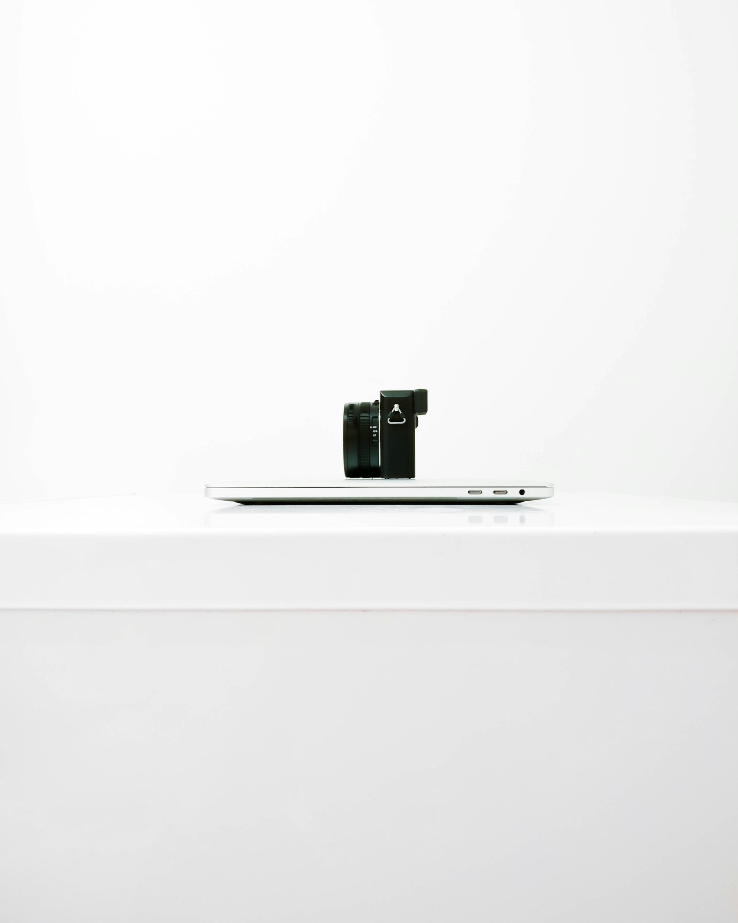 The Art of Browsing: Exploring Video Collections